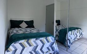 Apartamento Familiar Com Estacionamento